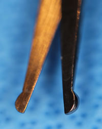 Eye Angled blade probe point scissors